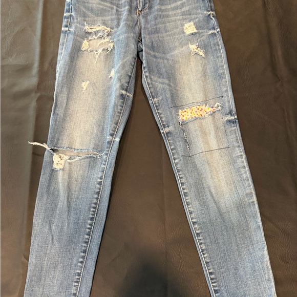Kut from the Kloth Medium Blue Distressed Straight Leg Jeans - Picture 11 of 16